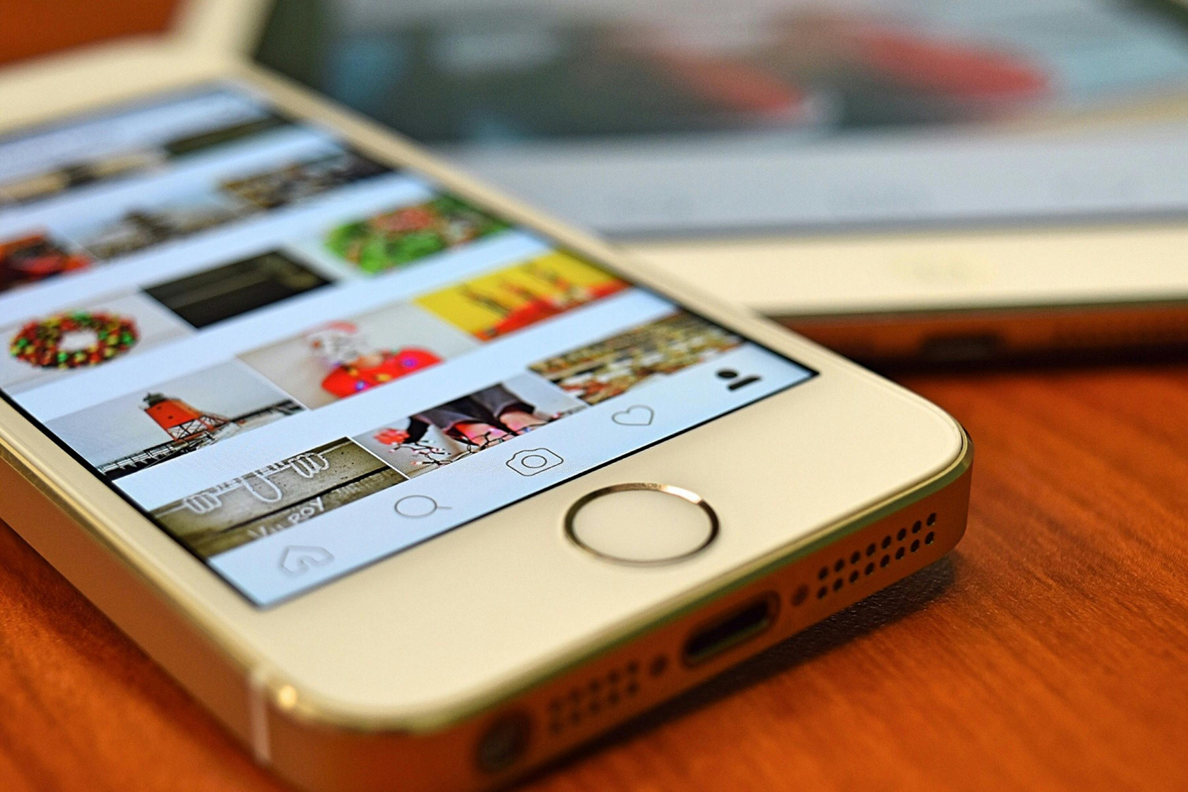 Blog 4 Why Include Images in Your Posts?