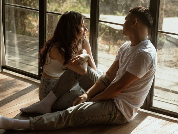 Finding Time for Romance in Everyday Life